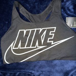 NWT NIKE SWOOSH BRA